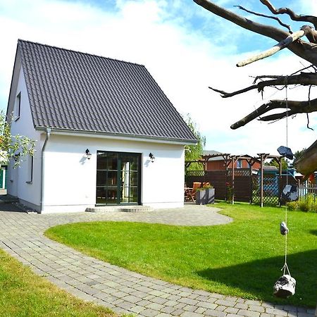 Ferienhaus Luett Eiland Polchow ภายนอก รูปภาพ